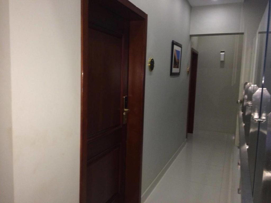 Orchards Cottage Hotel 卡拉奇 外观 照片